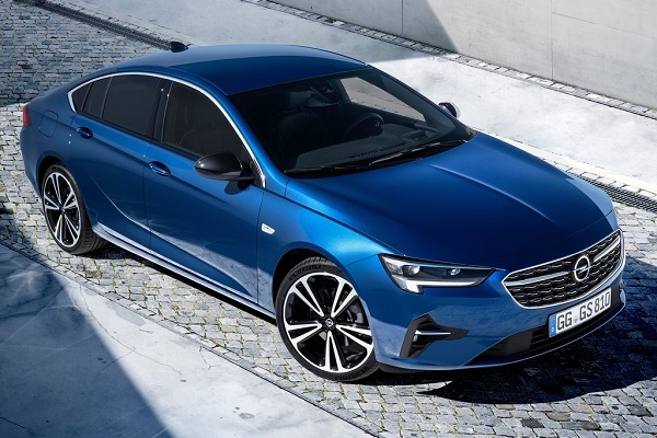 ItalRent, noleggio a lungo termine Opel Insignia Grand Sport a Verona